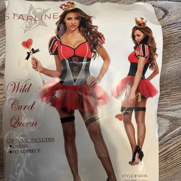 Wild Card Queen Costume - Picture 1 of 2